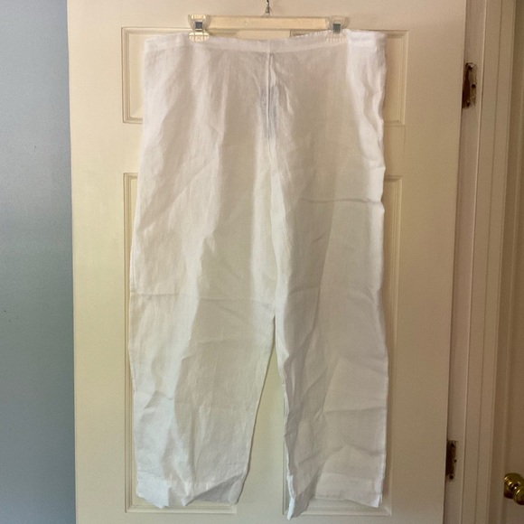 Bryn Walker Linen Capri Pants White Pull On Plus Size XXL NWT Coastal - Picture 1 of 9